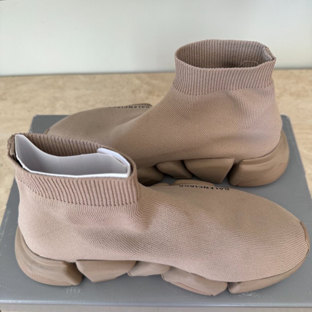 Balenciaga Speed 2.0 stretch-knit high-top sneakers - Picture 2 of 9